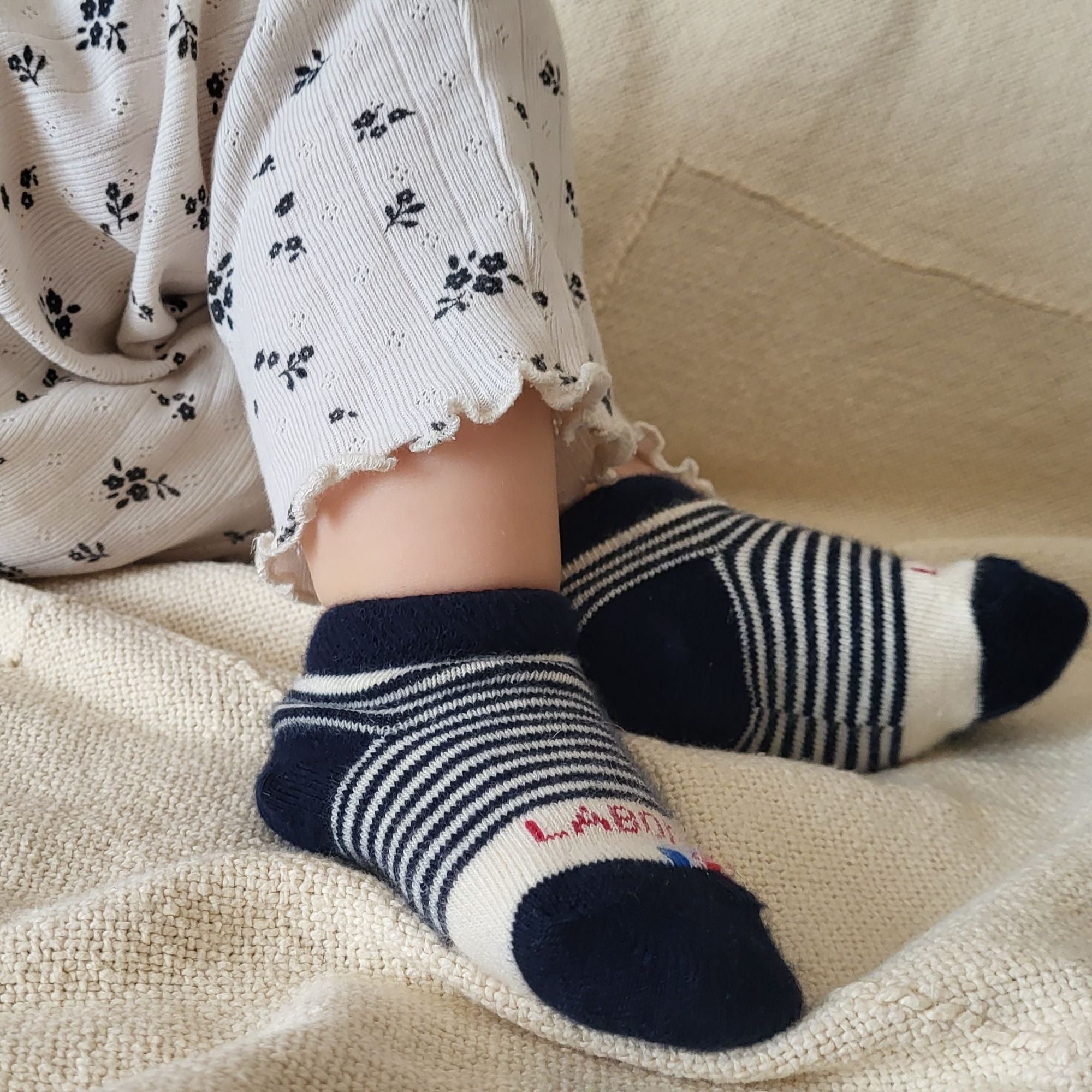 Chaussettes coton bleu rayures bébé