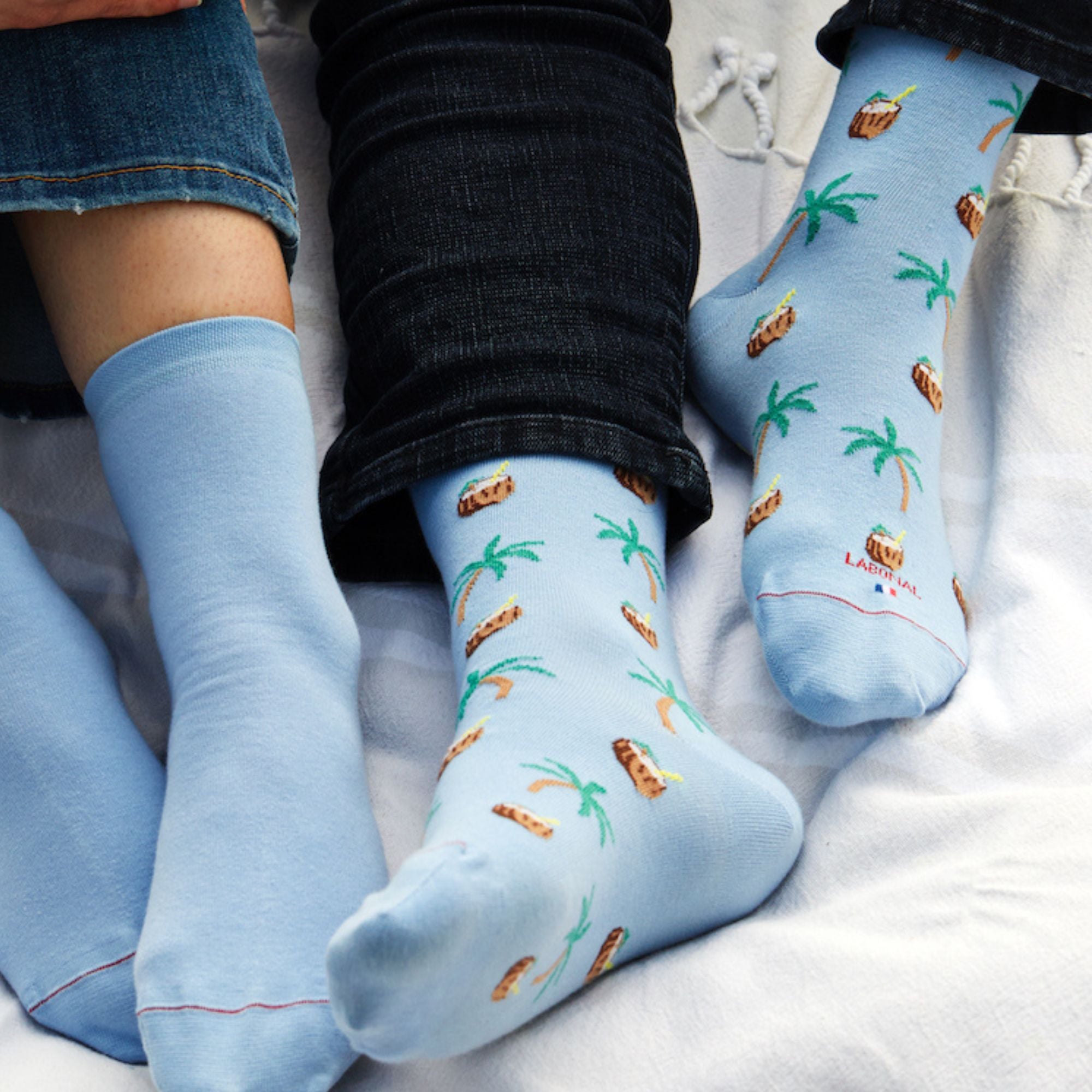Chaussettes en coton Bleu clair - Noix de coco et palmiers