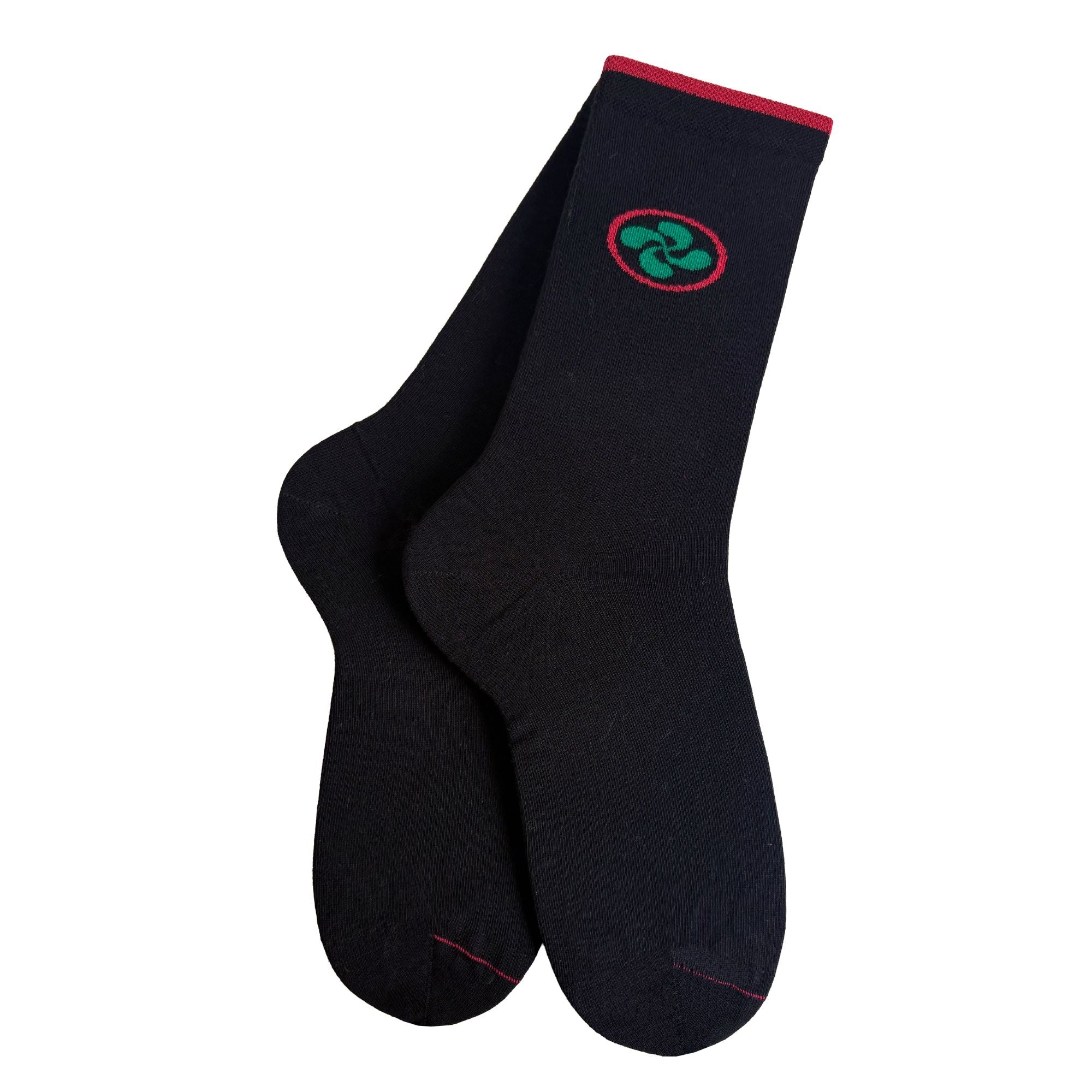 Chaussettes coton noir croix basque femme