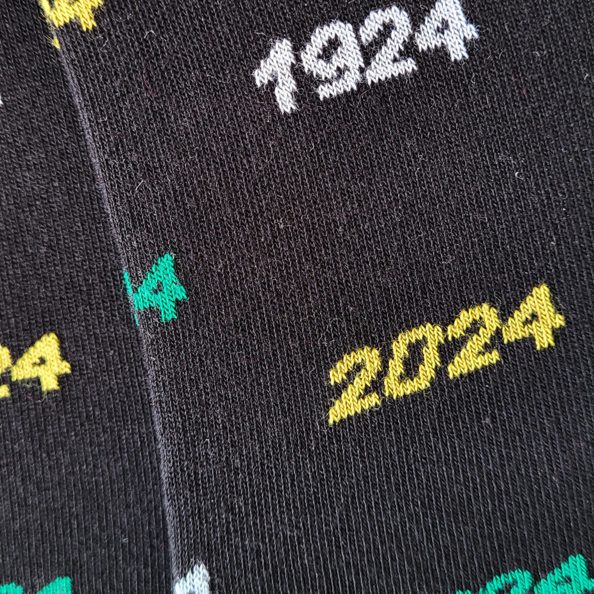 Mini-socquettes noires motifs 1924-2024