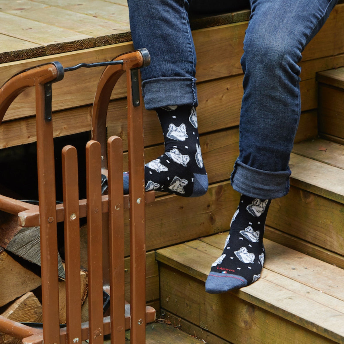 Chaussettes laine noir motif huskys