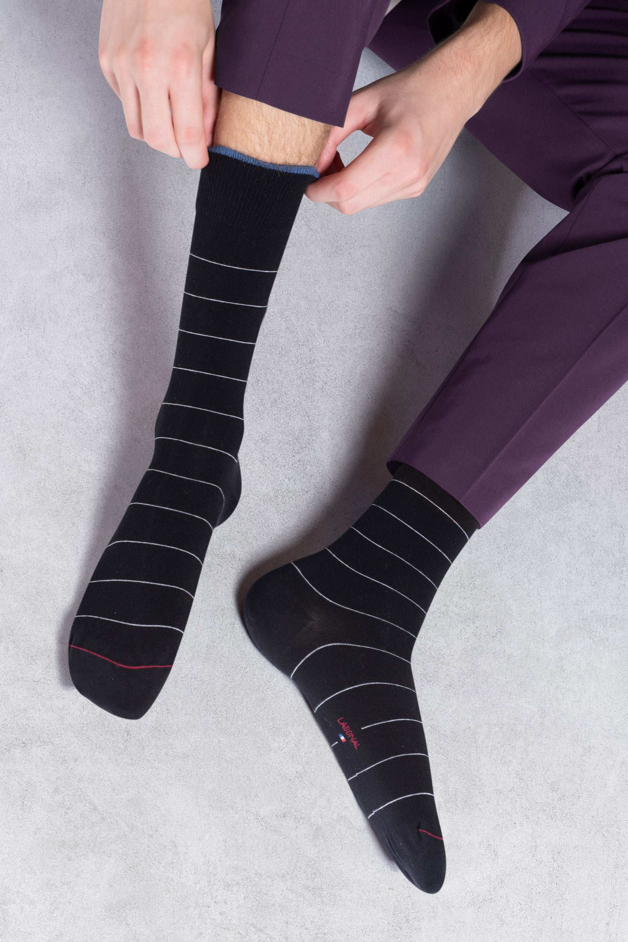Chaussettes en coton Noir - Motifs fines rayures