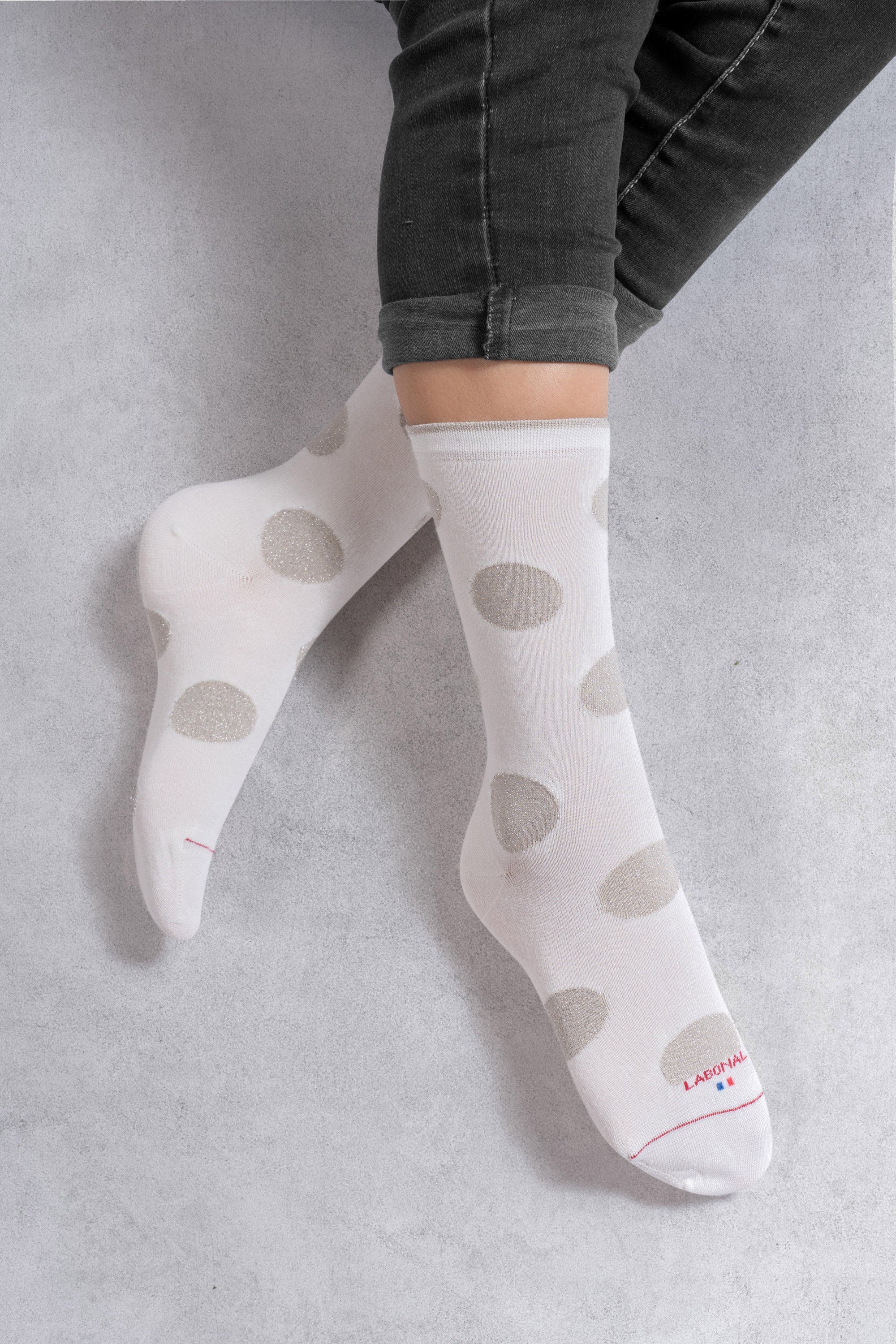 Chaussettes en viscose et soie Ecru - Motifs pois brillants