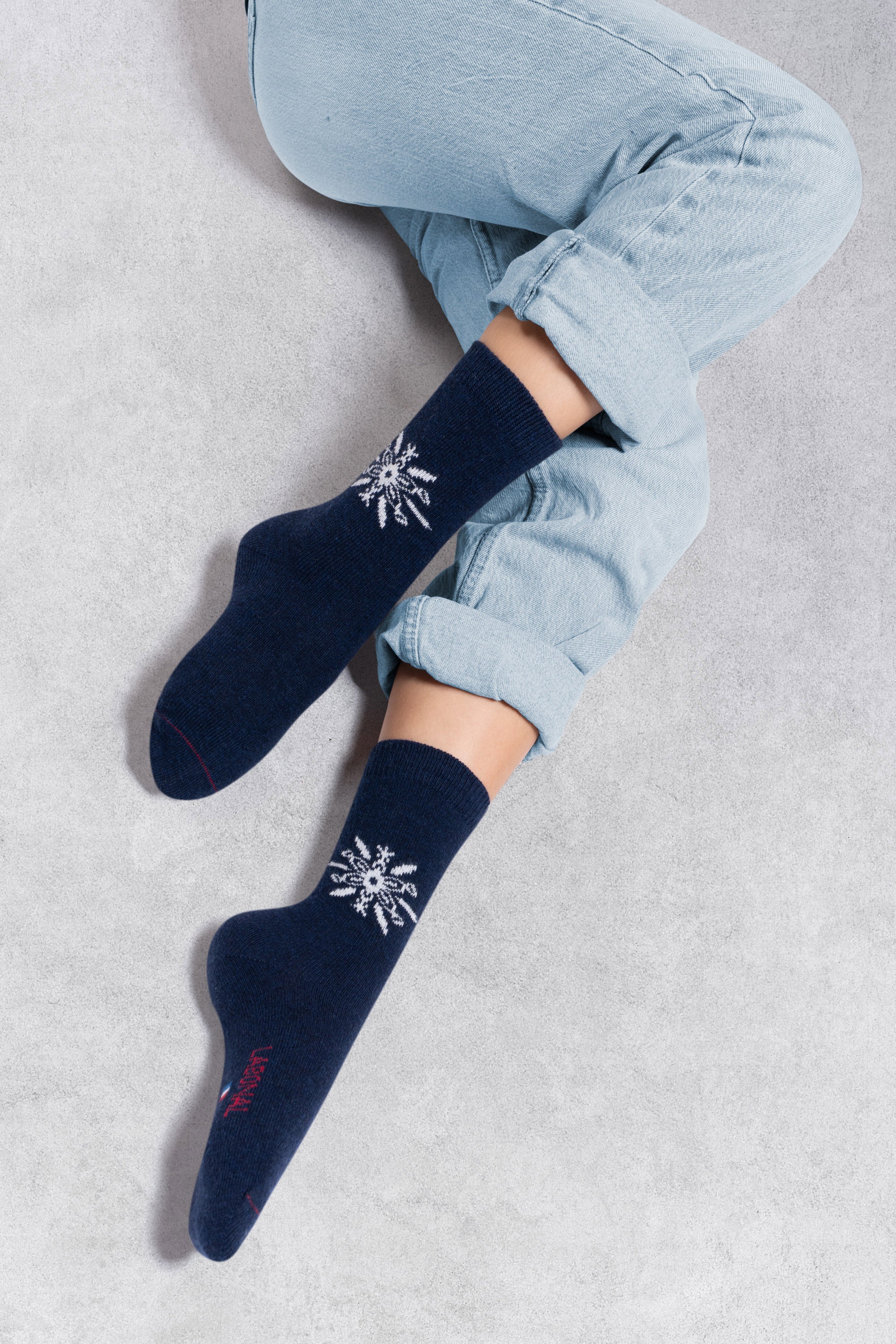 Chaussettes en laine et cachemire Marine - Motif flocon placé
