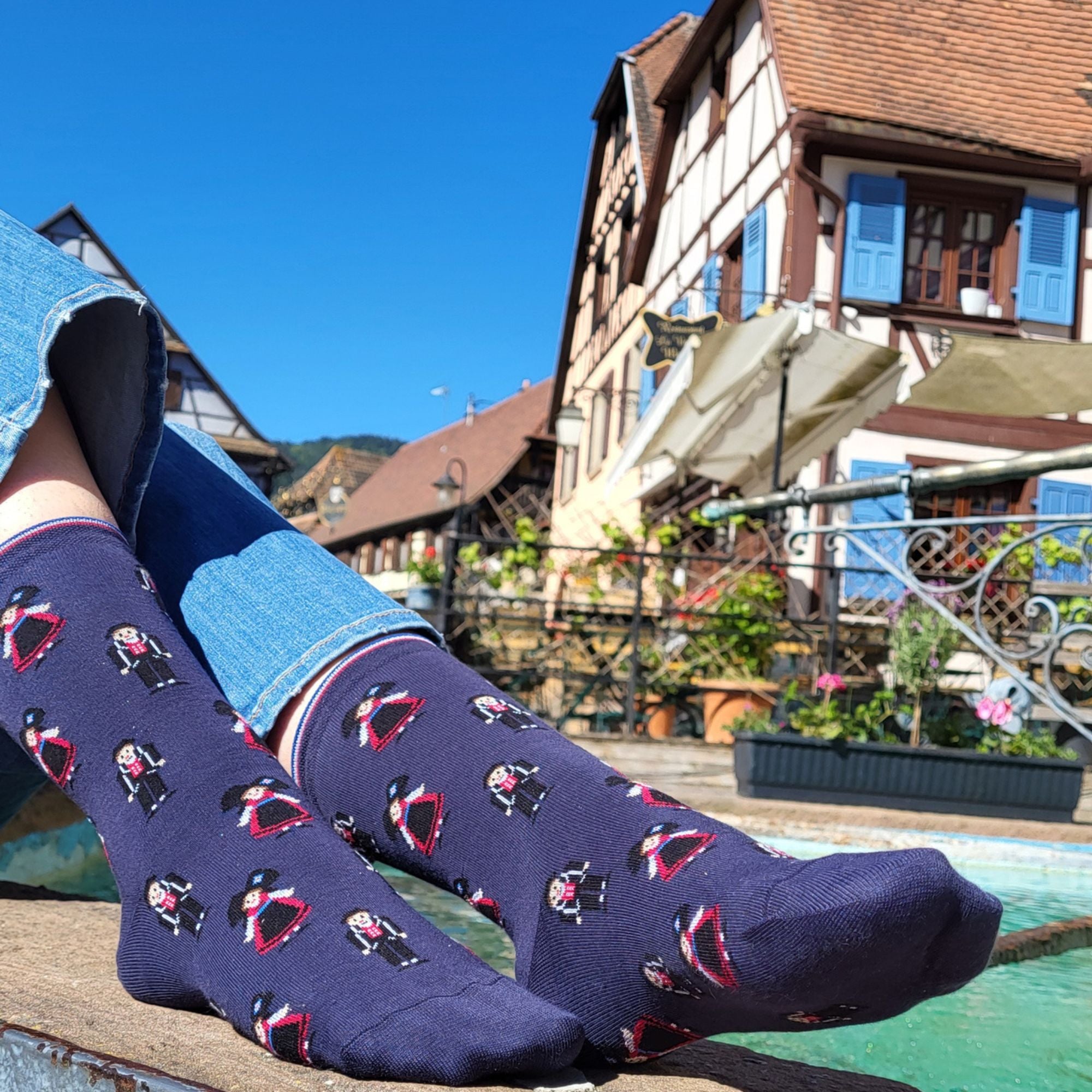 Mi-chaussettes bleu marine alsaciens femme