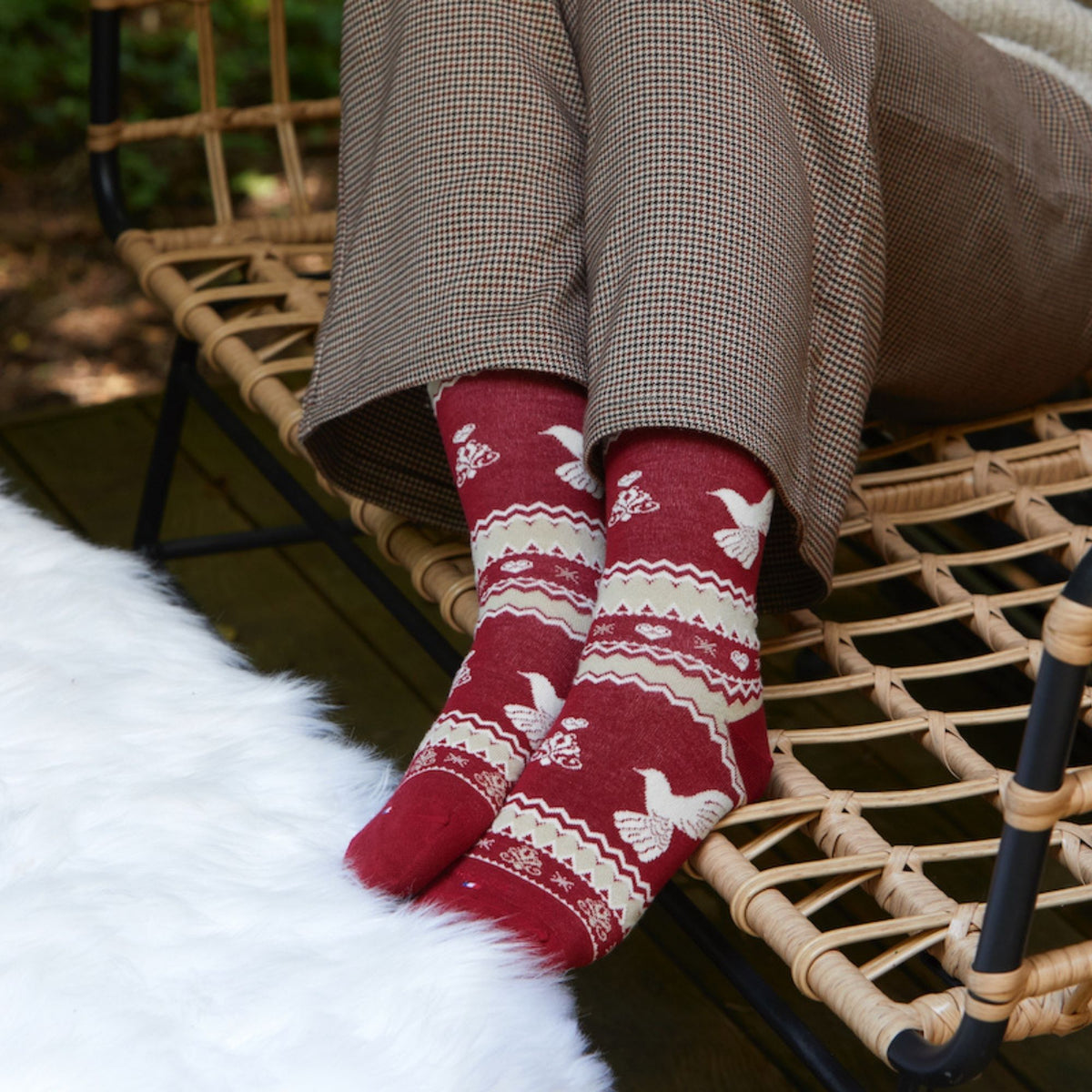 Chaussettes rouge motif oiseau