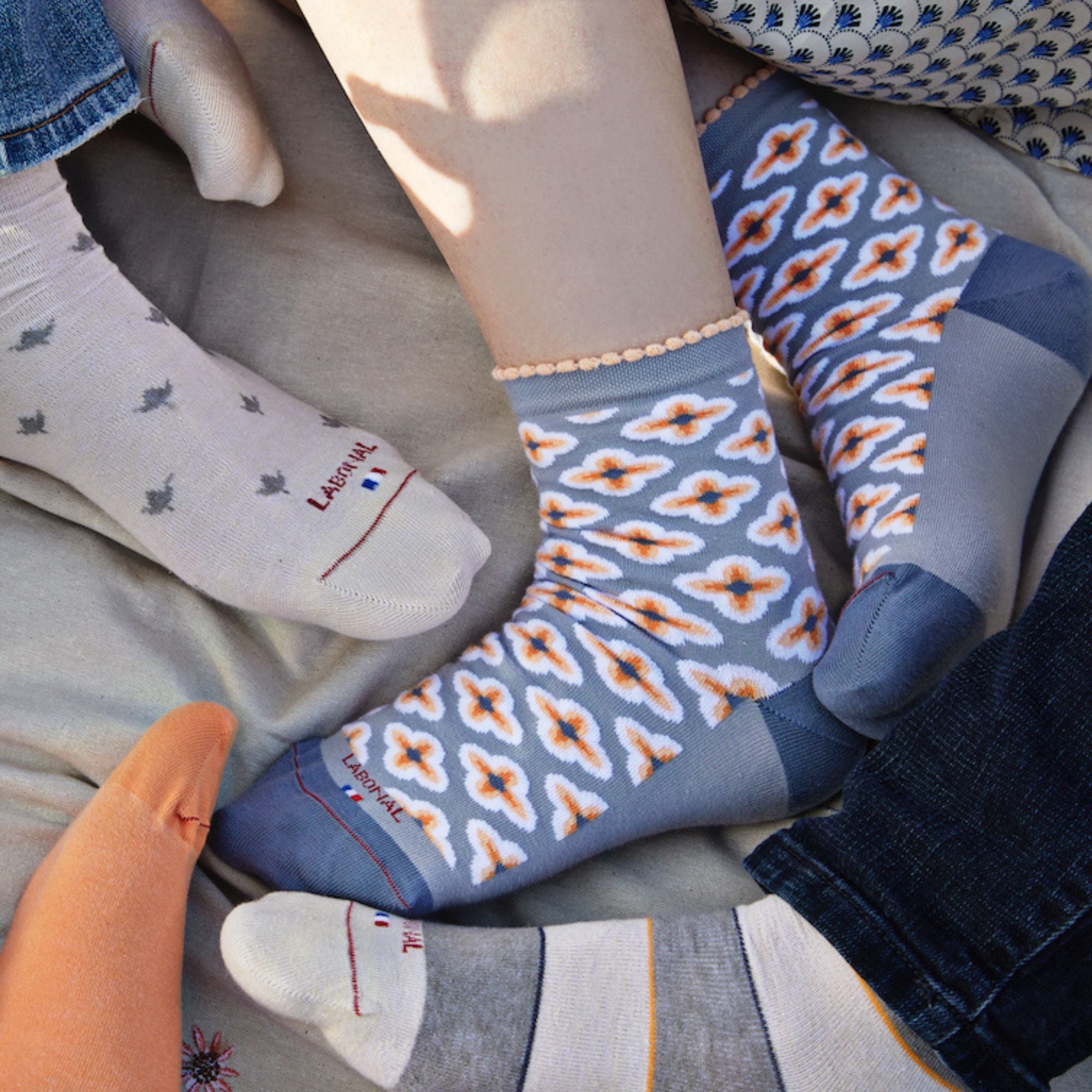 Socquettes en coton Gris medium - Fleurs all over