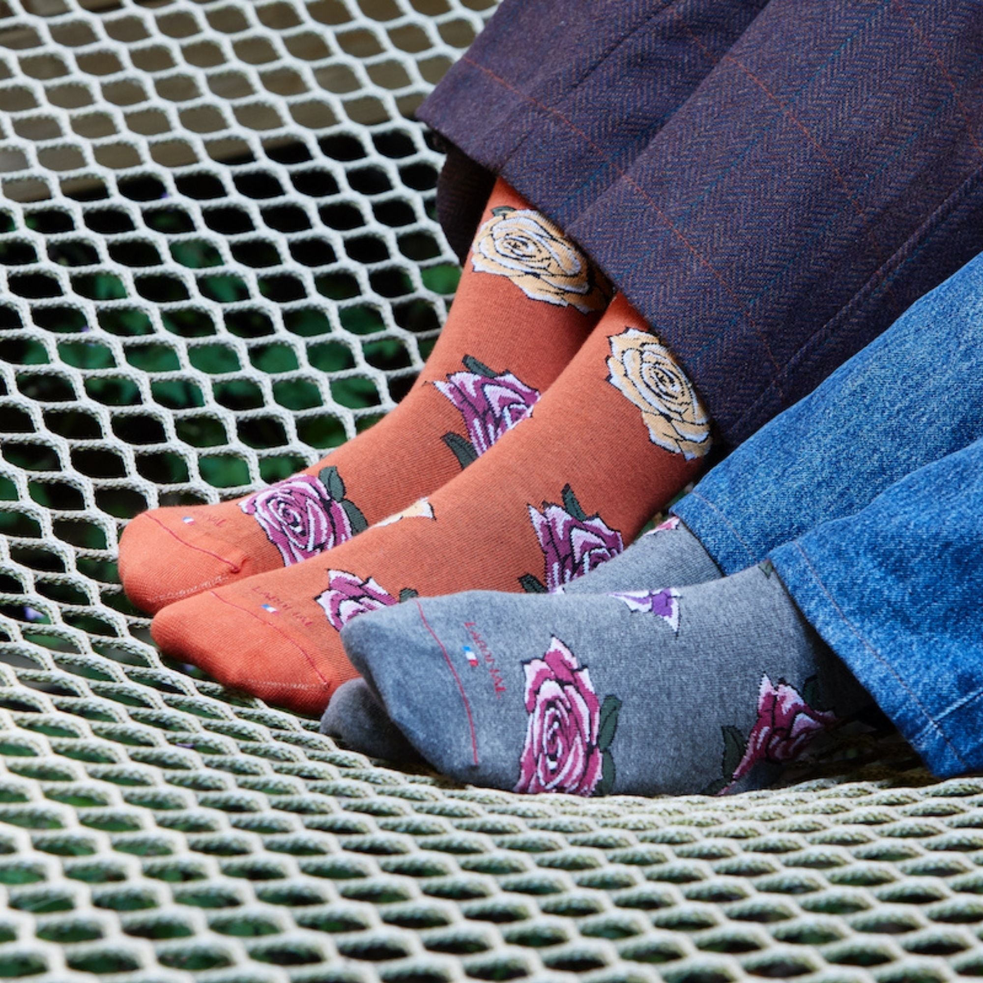 Chaussettes coton orange motif roses